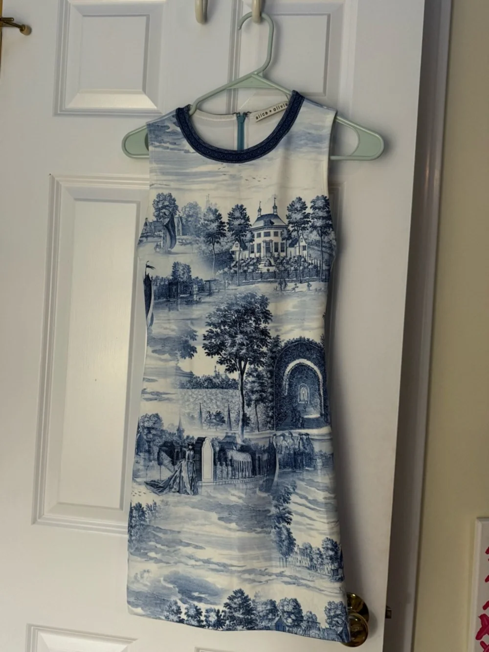 Alice and Olivia Blue printed mini dress size 0 - Picture 3 of 5